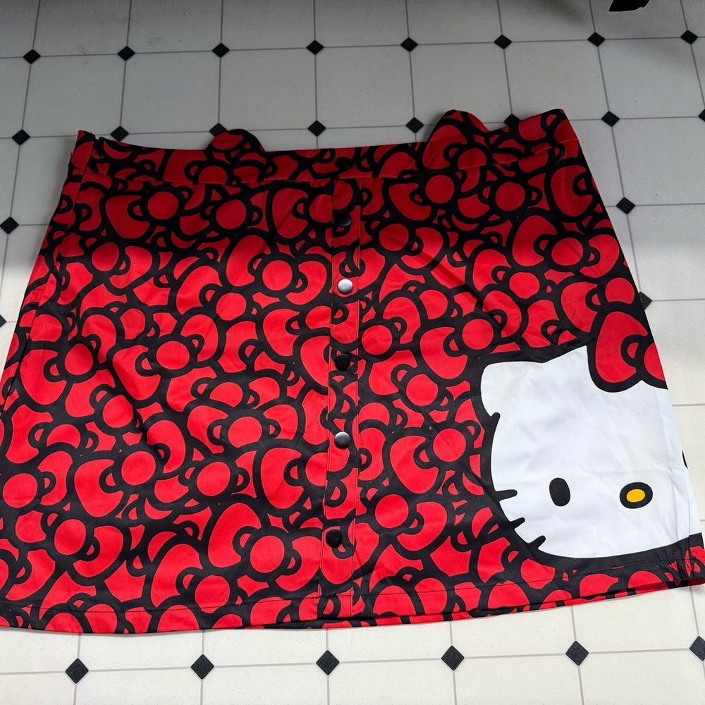 SHEIN X Hello Kitty Skirt (New with Tags) Plus Size 4X Sanrio